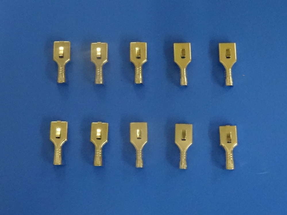 Spare Faston Terminals | Female | 6.3mm Spade - Rex's Speed Shop